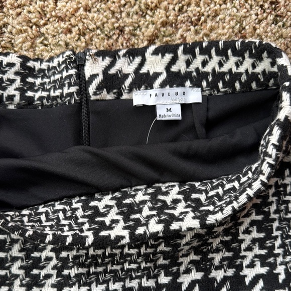 FAVLUX Monochrome Houndstooth Mini Skirt - Picture 2 of 3